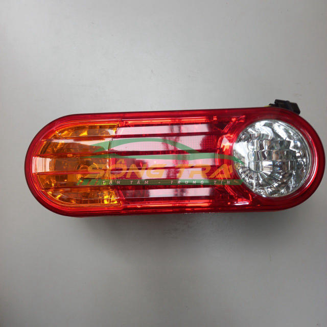 ĐÈN HẬU/ ĐÈN PHANH HYUNDAI H150