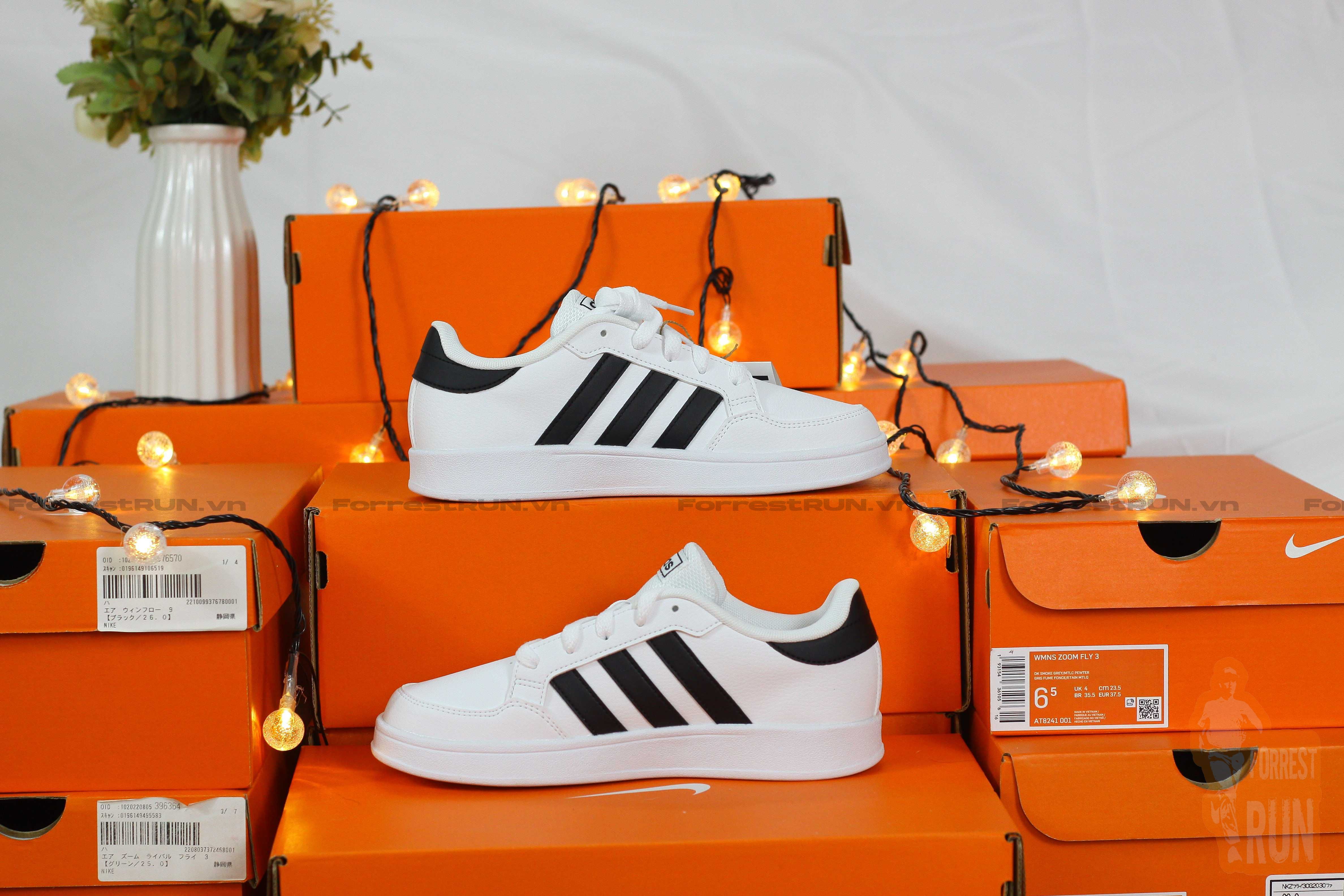 Women's white sneakers ADIDAS BREAKNET FY9506