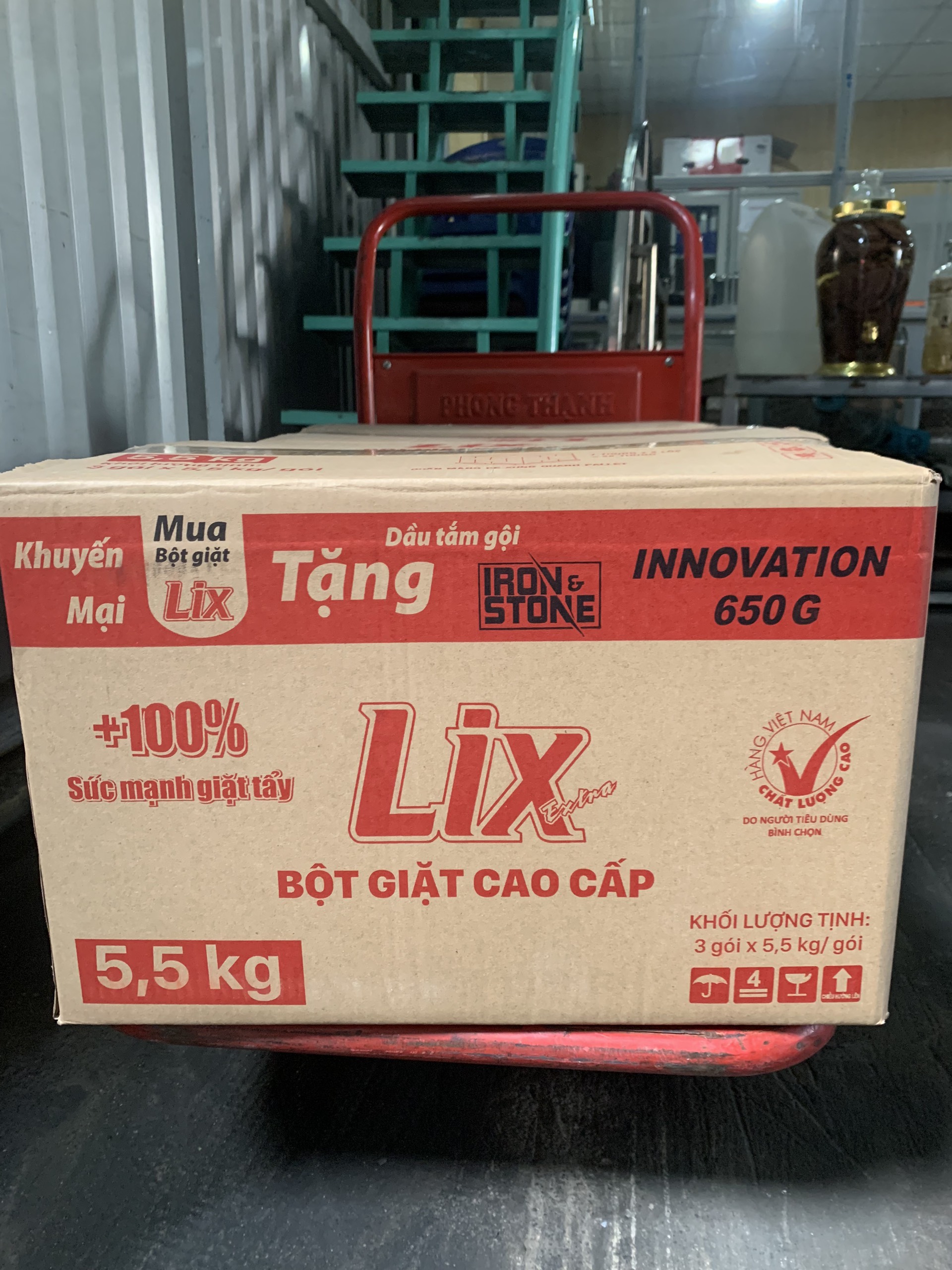 Bột giặt Lix Extra hương hoa 5.5kg (khuyến mãi ngẫu nhiên )