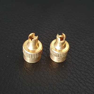 Bộ 2 đầu mở tim vòi bánh xe có rãnh dùng phù hợp mọi loại xe