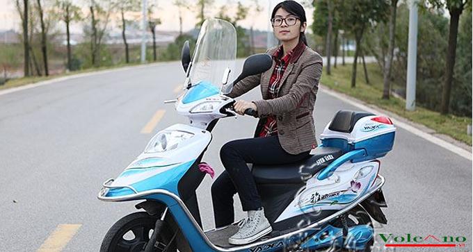 Kính chắn gió xe máy cao cấp CHẨN CHẮN GIÓ DÀY 3MM