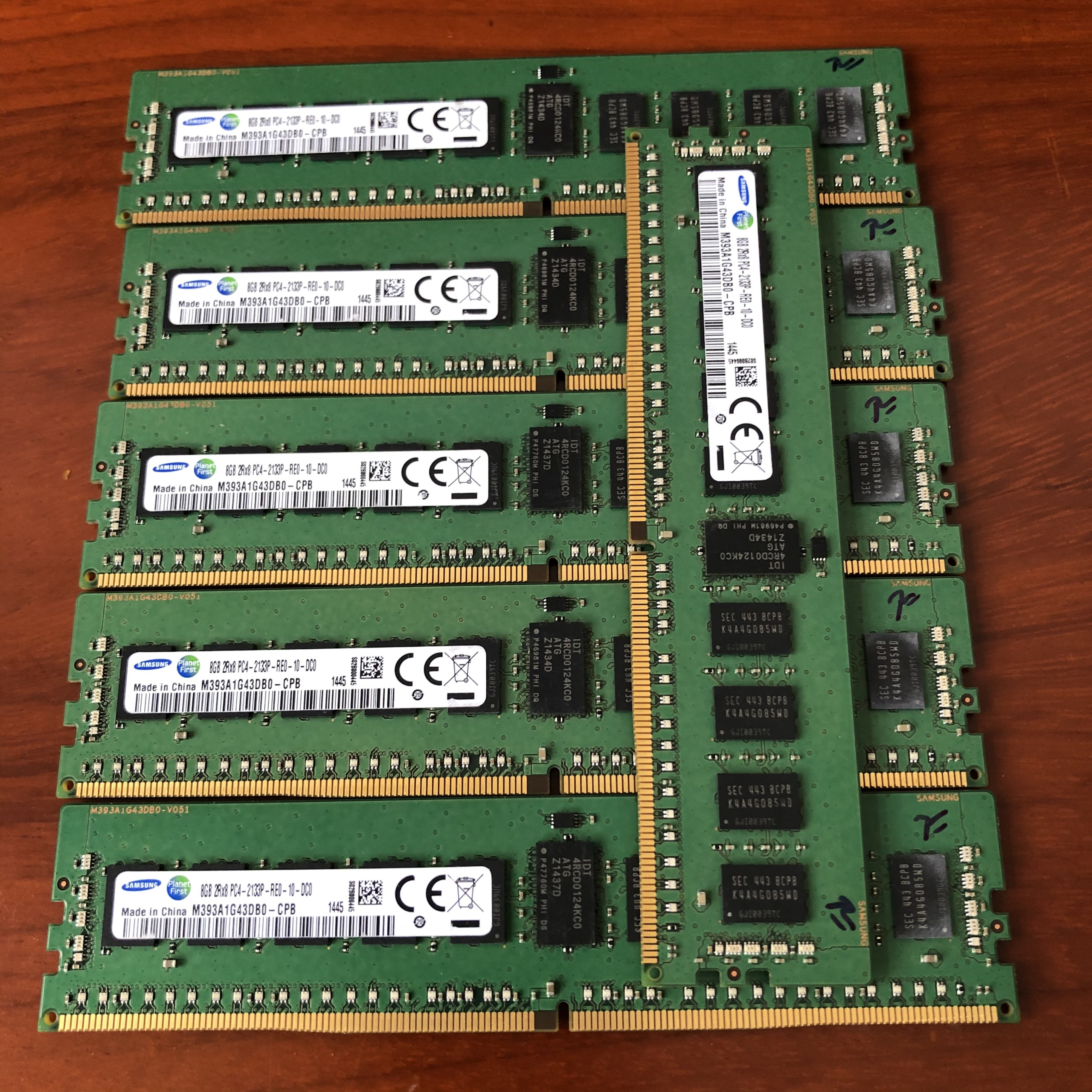 RAM DDR4 ECC REG 8G BUSS 2133 DÙNG CHO MAIN X99 HOẶC MÁY TRẠM (BẢO HÀNH 36T)