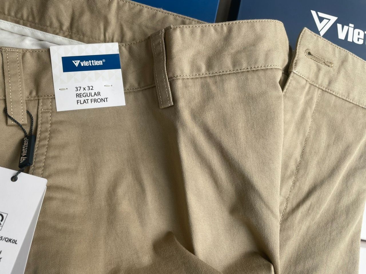 Quần kaki nam Việt Tiến không ly [6S6033]