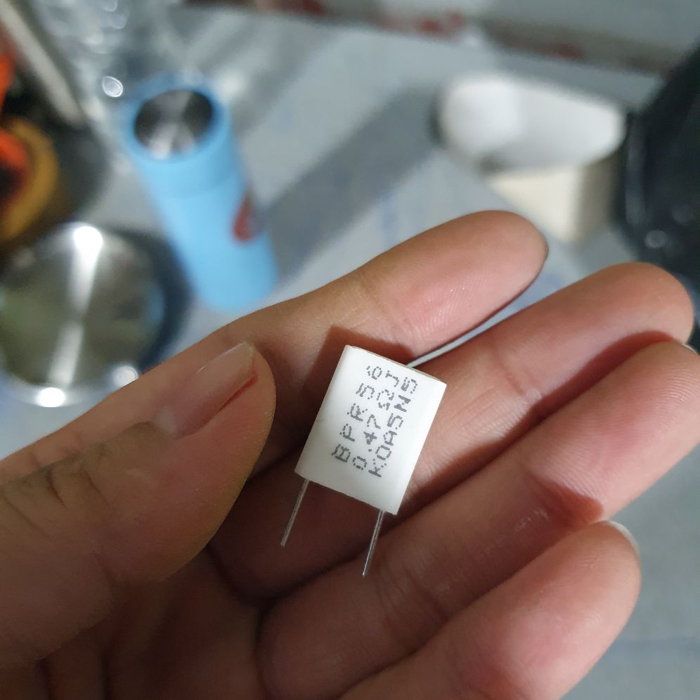 10 con trở sứ 5w đứng 0,47 ôm