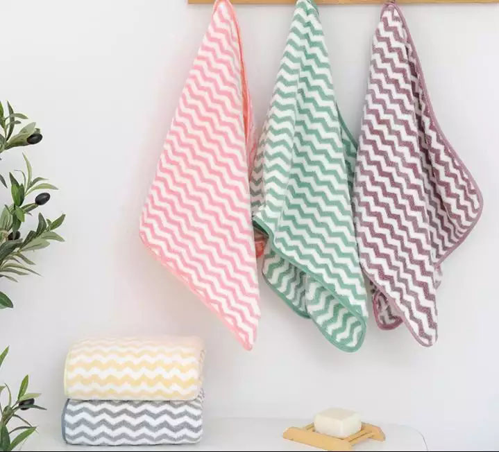 Khăn mặt lông cừu xuất hàn vân kẻ sọc