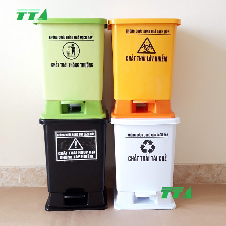 Thùng rác nhựa đạp chân dùng cho y tế