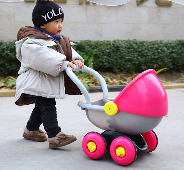 Xe đẩy tập đi cho bé có giỏ đựng đồ và nhạc