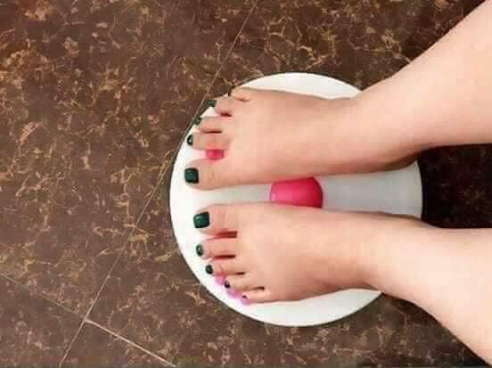 Đĩa xoay eo tập thể dục giảm cân 360 độ kết hợp massage bàn chân