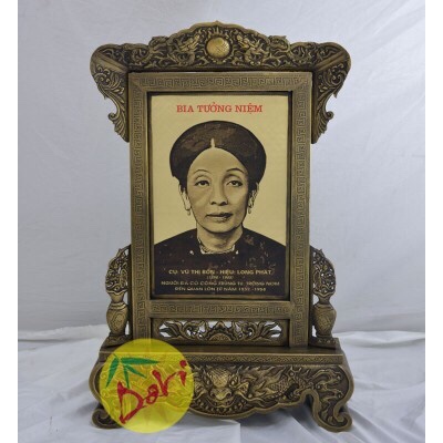 Khung ảnh thờ bằng đồng hun