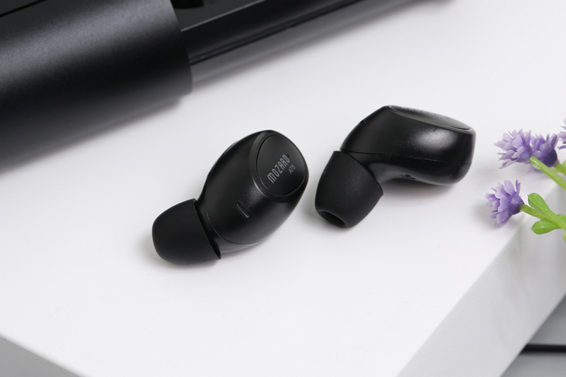 Tai nghe Bluetooth True Wireless Mozard AT5 Đen (Hàng trưng bày)