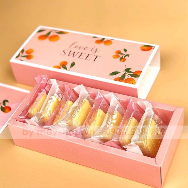 Hộp bánh dứa màu hồng