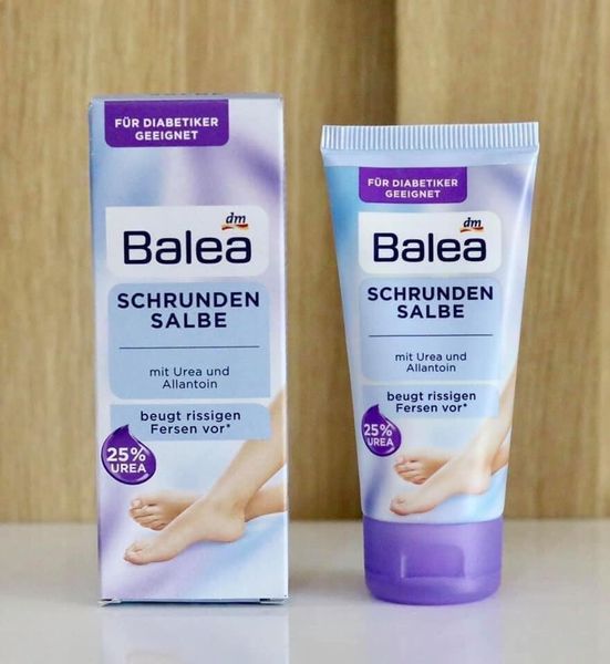kem bôi nứt gót chân Balea