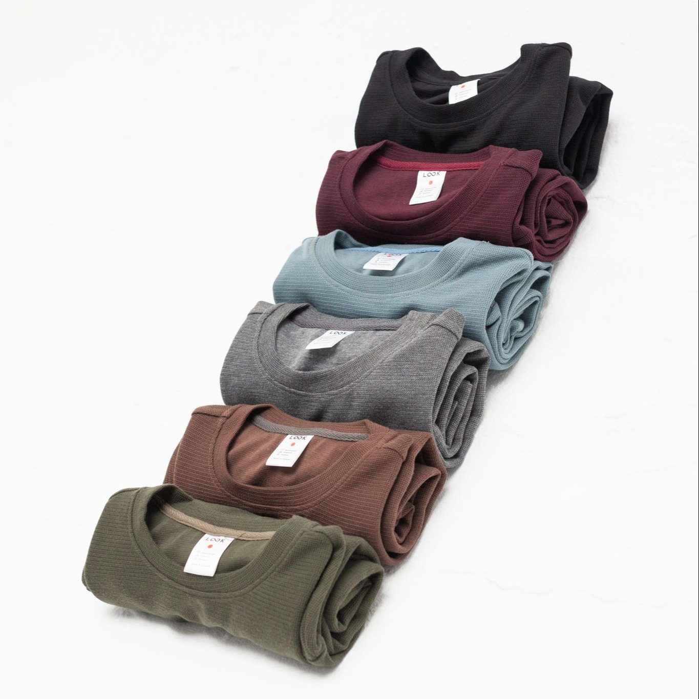 Áo Nỉ Dài Tay Look Max Sweater