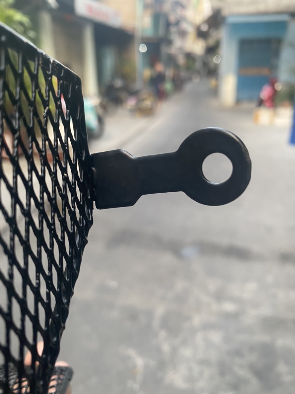 RỔ HÔNG XE CLICK 110