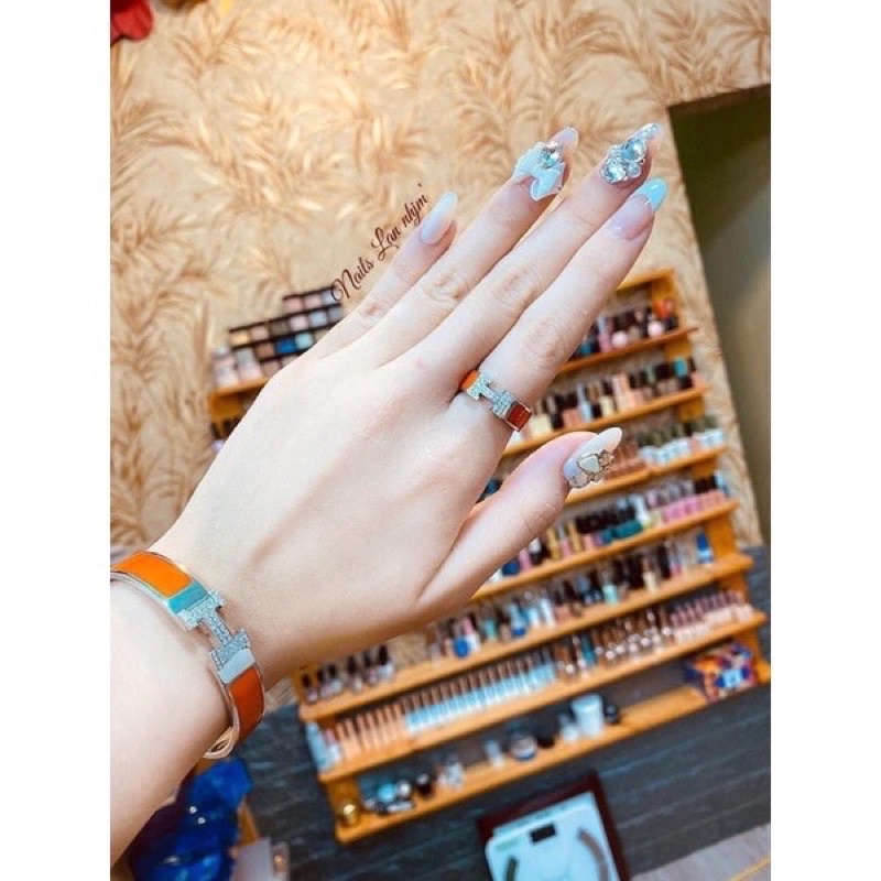 Cham nơ bột trắng mẫu mới siêu đẹp( HOT )