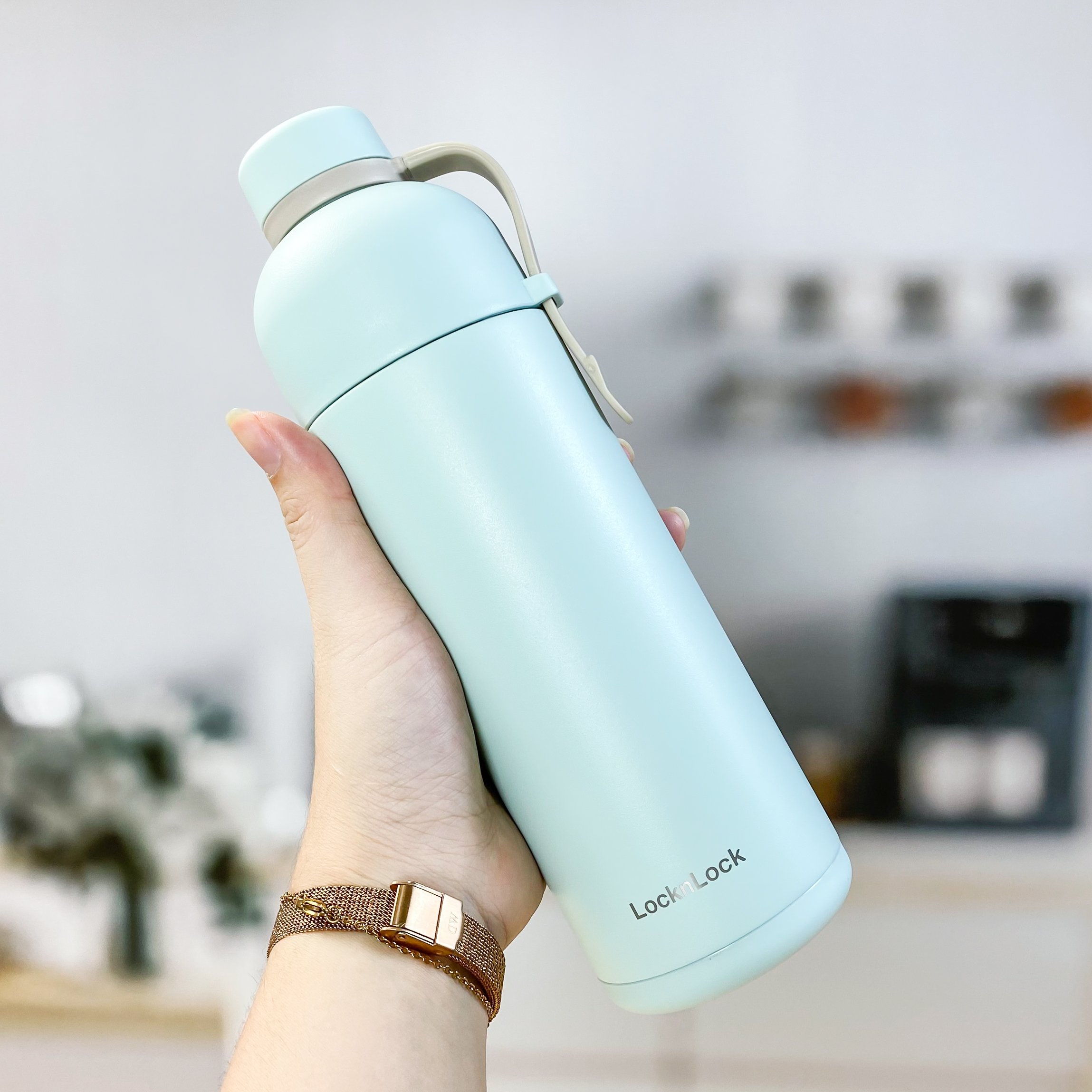 Bình giữ nhiệt LocknLock Belt Bottle LHC4267- 490ml