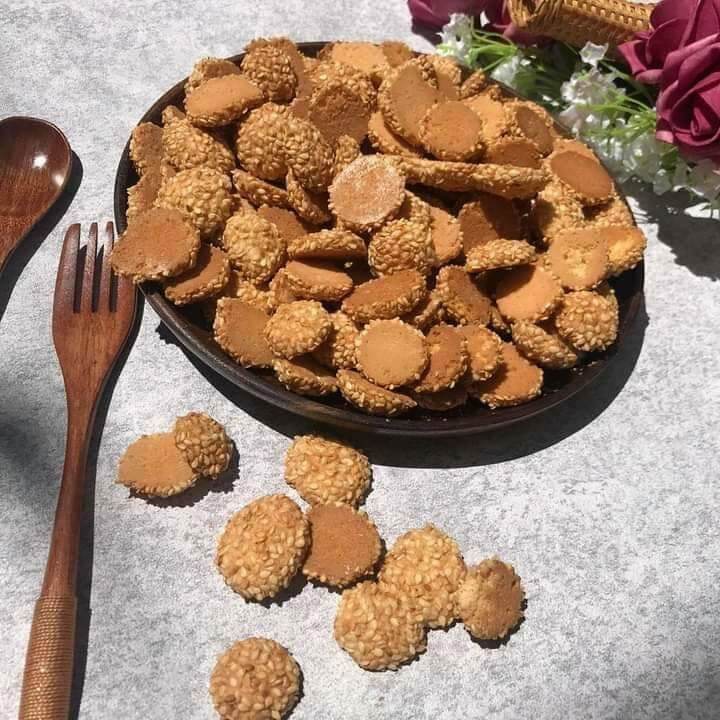 Bánh trứng nhện mè  vừng thơm ngon - Đồ ăn vặt