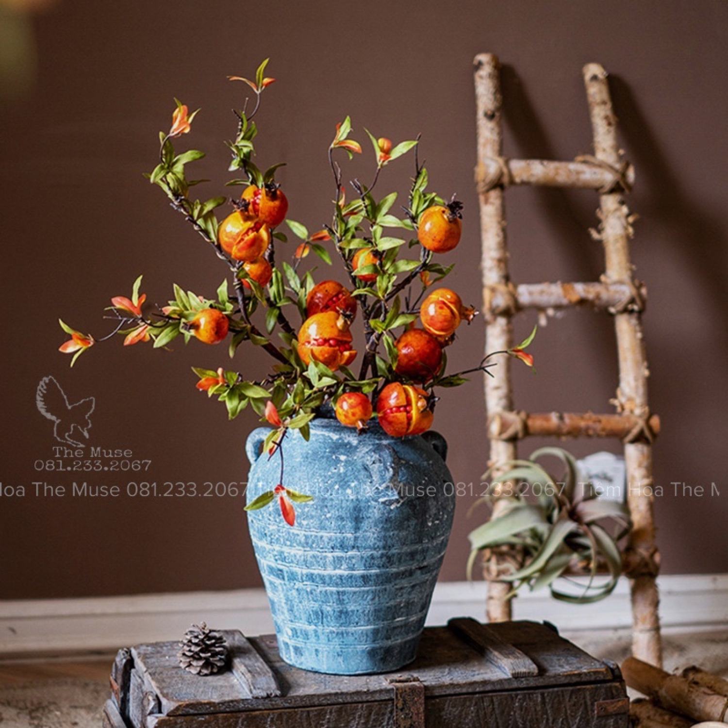 Nhánh Lựu Nứt 3Q - Decor Phong Cách Cổ Điển