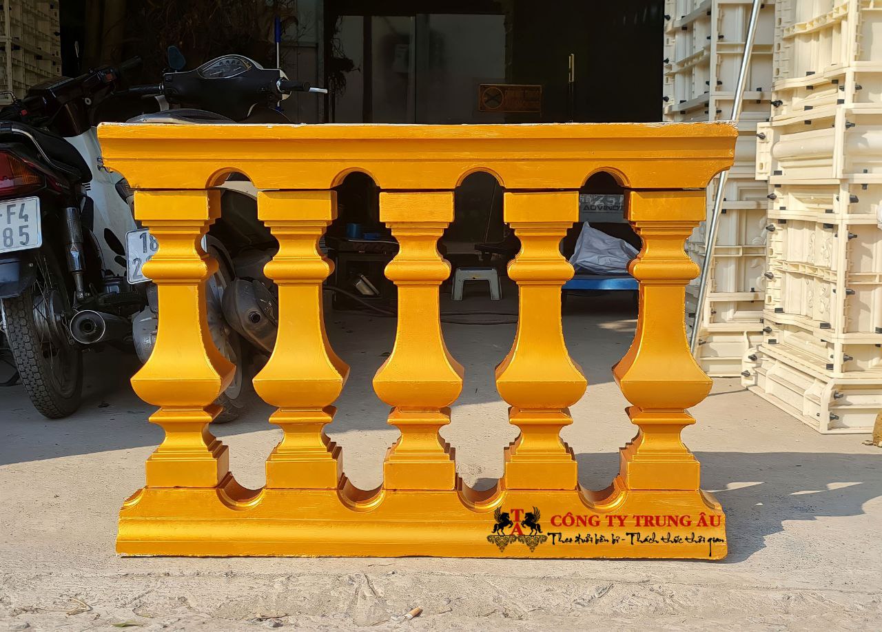 Khuôn Đúc Lan Can Bê Tông ( lục bình đế vương cao 50cm )