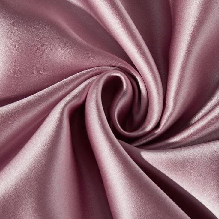 ( Lụa Loại 1) Ga Giường Phi Lụa Màu Tím Hồng Cao Cấp Mềm Mại Lan Pham Bedding