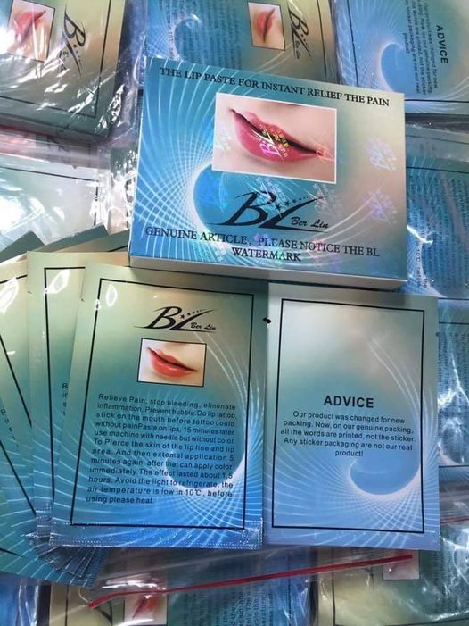 Hộp 10 miếng - Tê dán môi BL phun xăm không đau