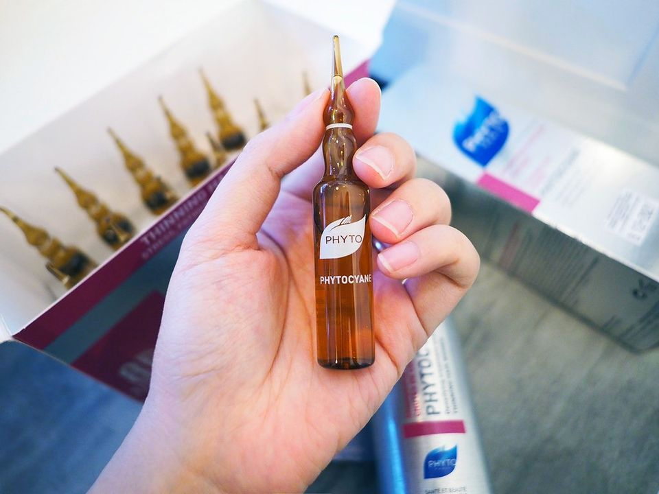 Serum giảm rụng tóc, kích thích mọc tóc phytocyane phyto hộp 12 ống