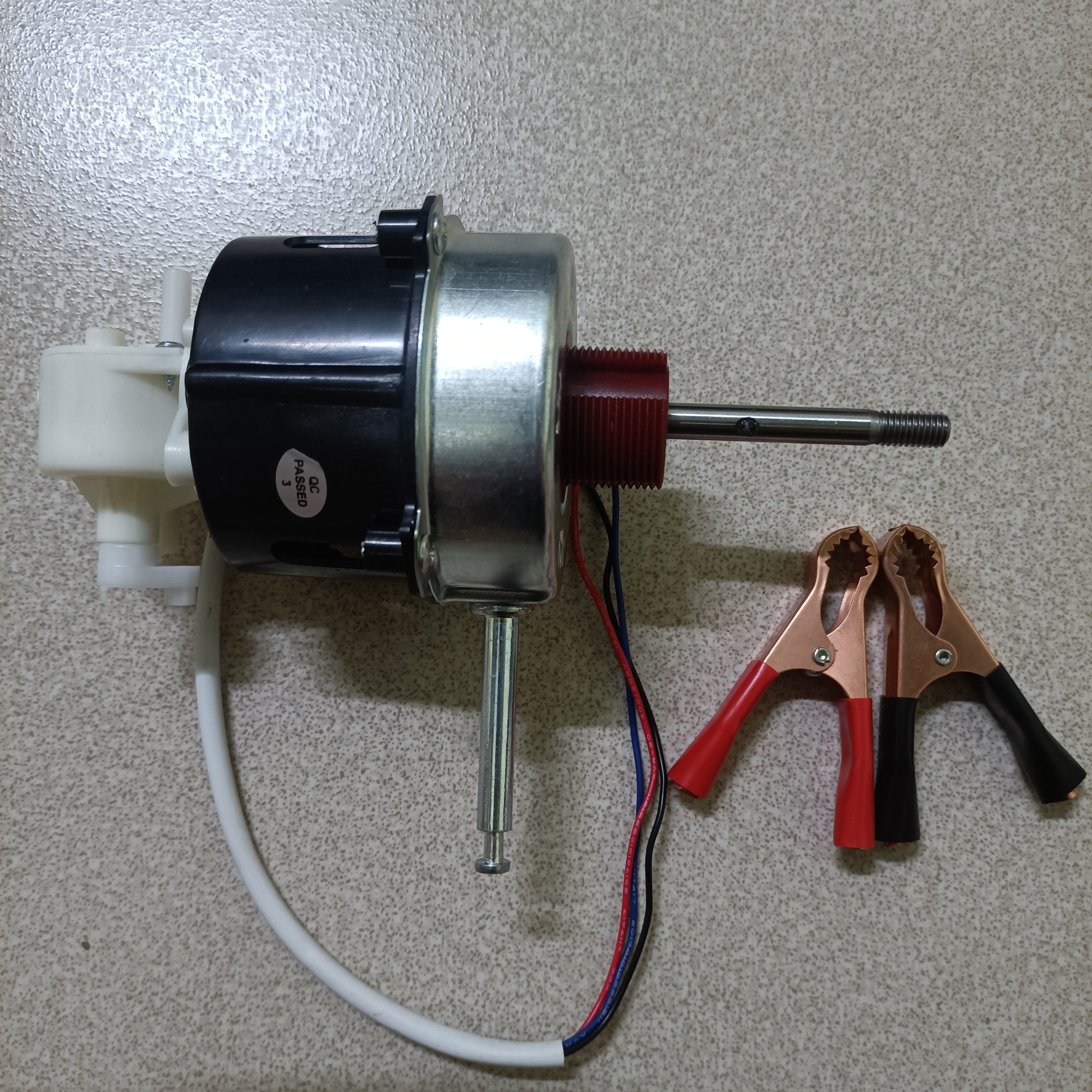1A - Đầu quạt không chổi than 12V 1A chế quạt (cốt đỡ thân quạt 8mm)