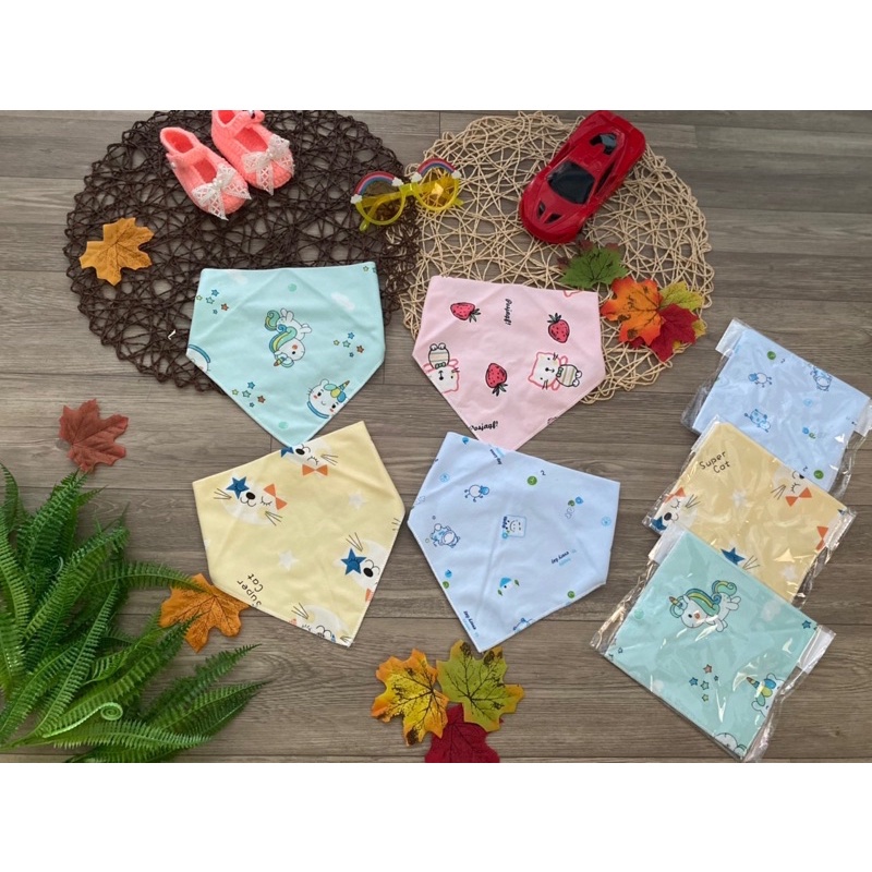yếm cotton cho bé sơ sinh