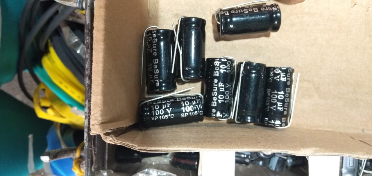 10 Tụ loa 10uf 100v