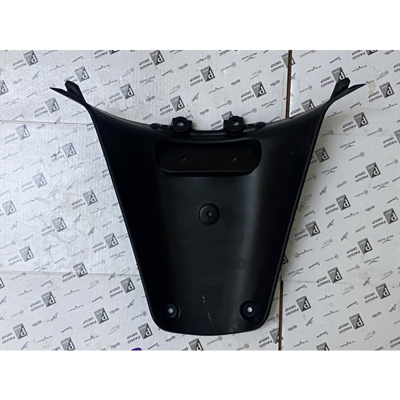 Đuôi gắn biển số VESPA sprint, primavera ( CHÍNH HÃNG )