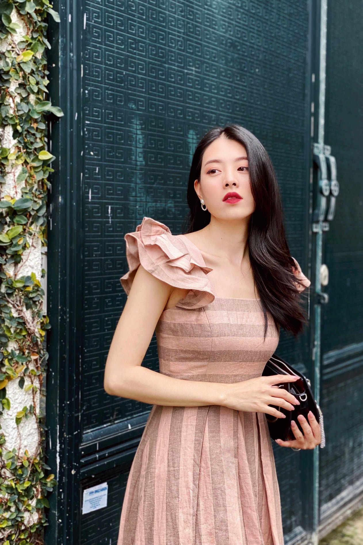 RANDOMLIST - Đầm maxi kẻ sọc hai dây bản to phối bèo