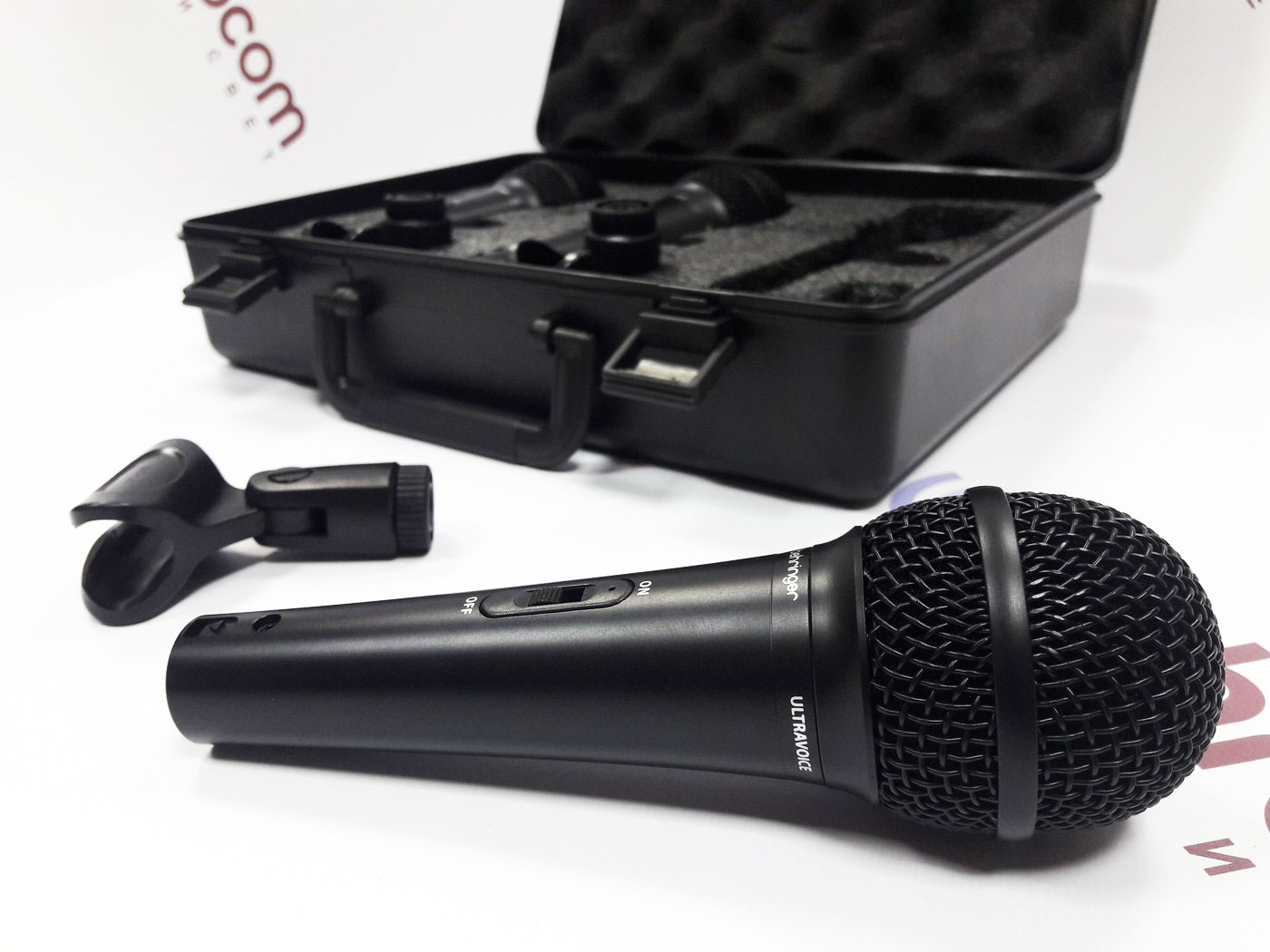 Bộ 3 Micro sân khấu - Behringer XM1800S