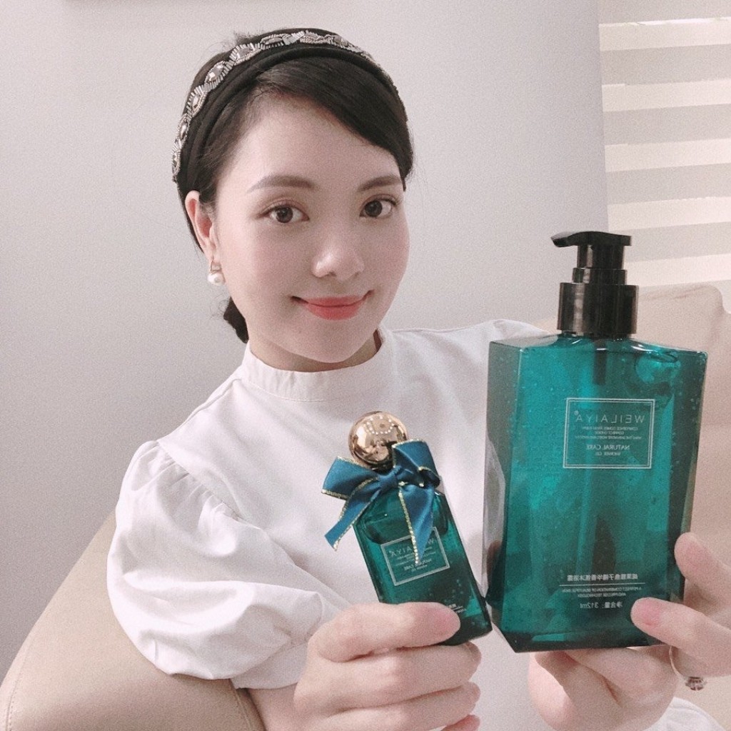 Sữa Tắm Weilaiya Hồng - Xanh