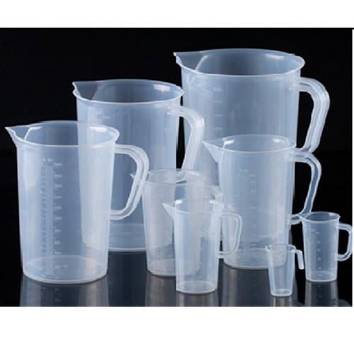 Ca nhựa đong có chia vạch 2000ml