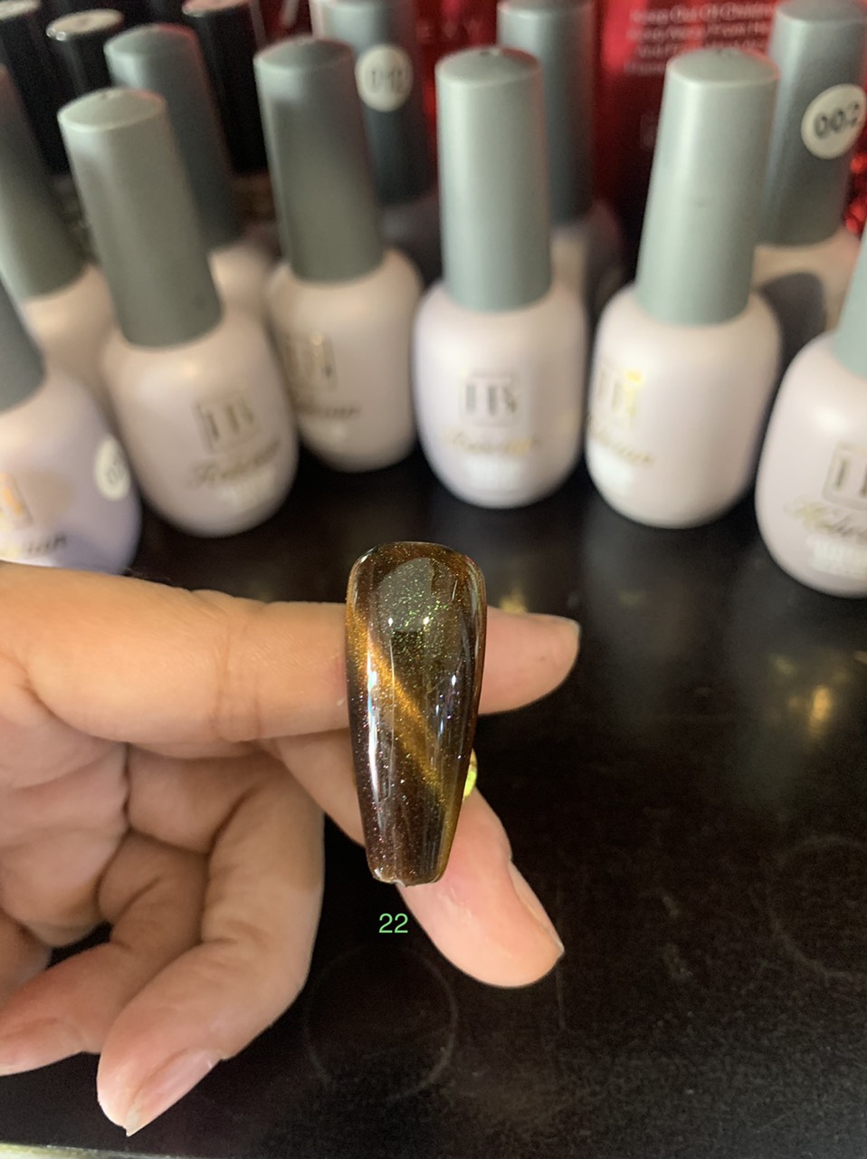 Sơn gel móng tay mắt mèo 9D,mắt mèo HB 15ml