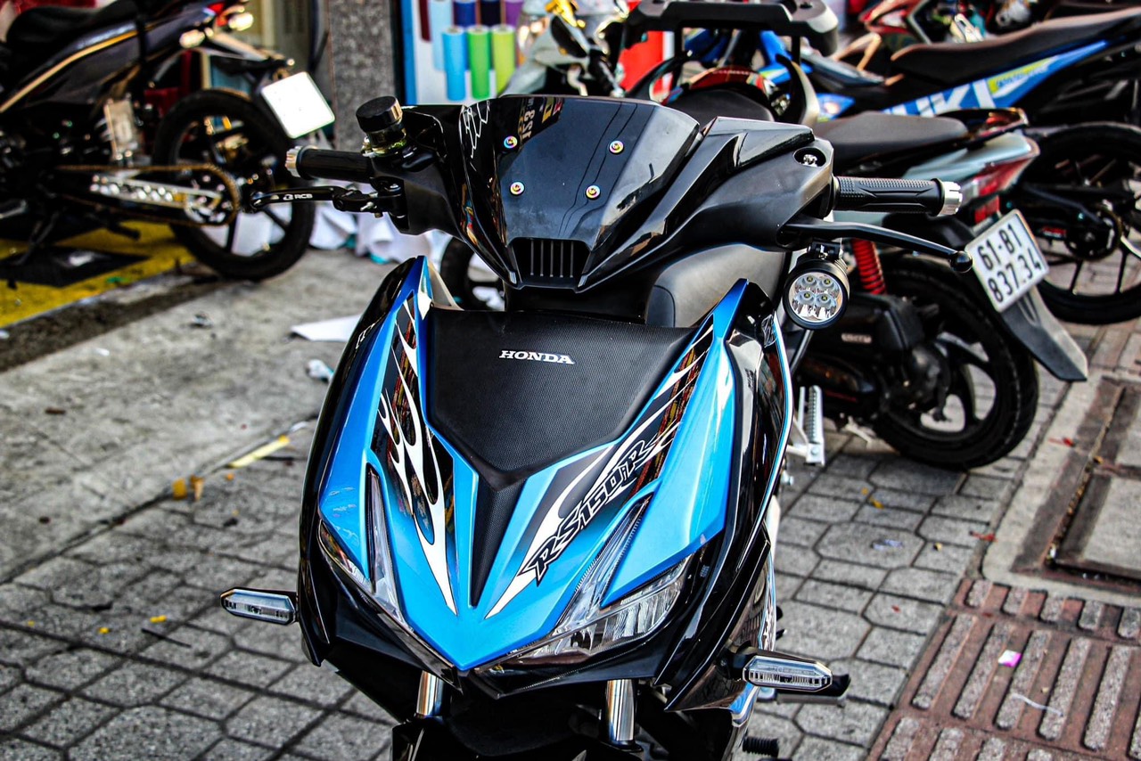 Tem Rời Winner X mẫu lửa màu đen xanh trắng