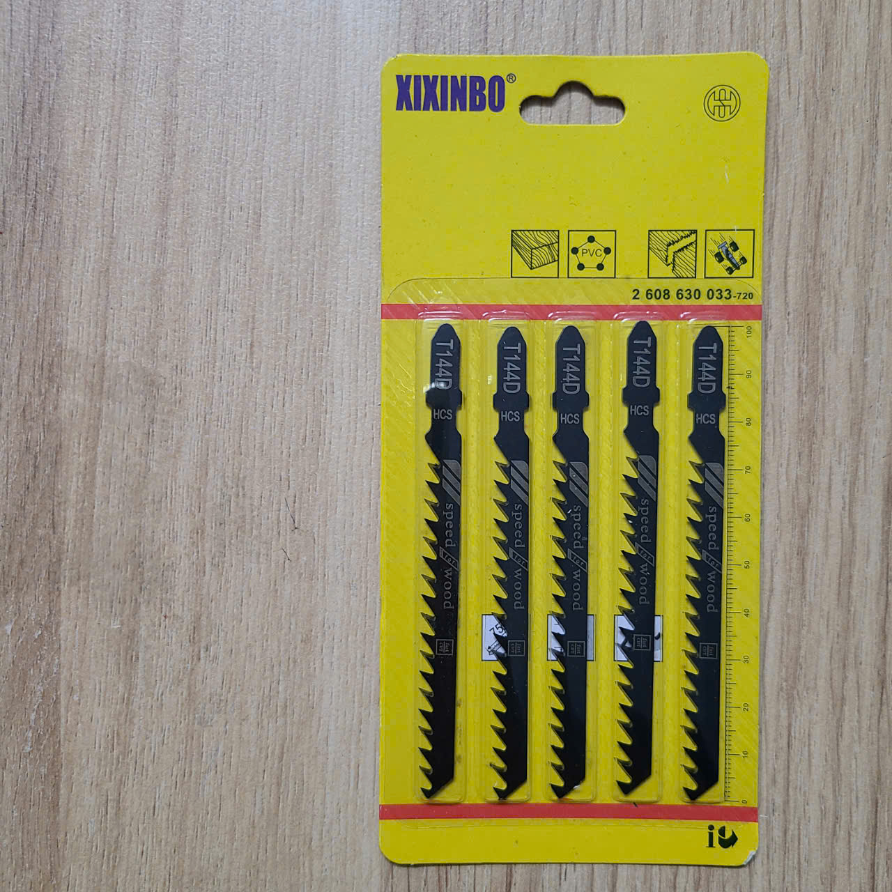 Bộ gồm 5 cái lưỡi cưa lọng T144D