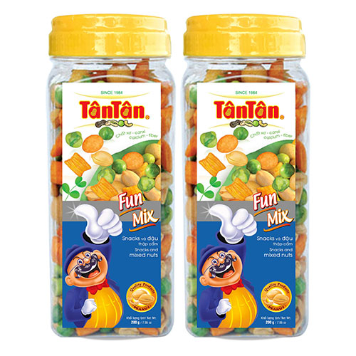 Combo 2 hũ Snack và Đậu thập cẩm Tân Tân 200g