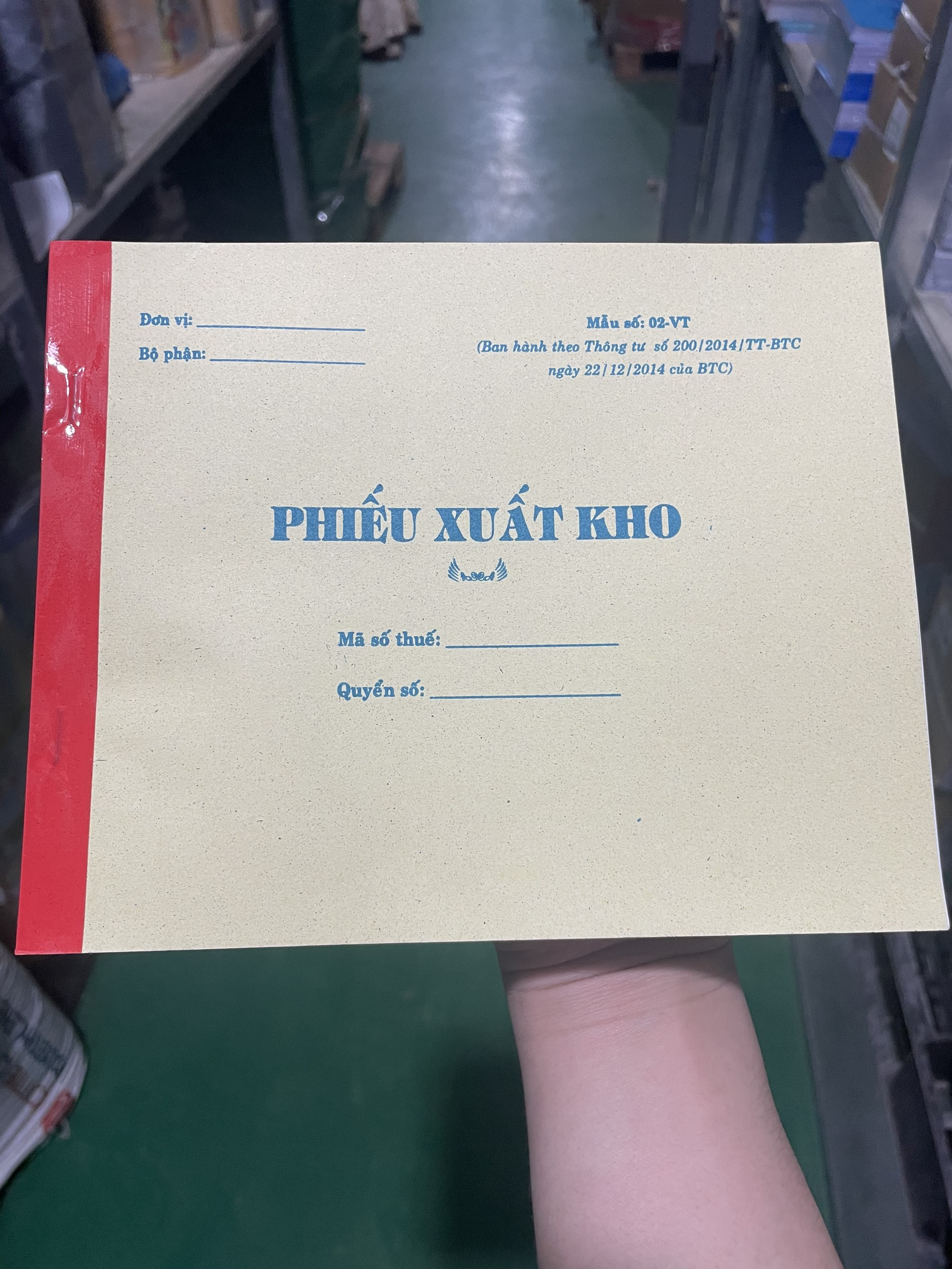 (1 Quyển) Phiếu xuất kho 3 liên A5 (150 tờ) khổ 16x20
