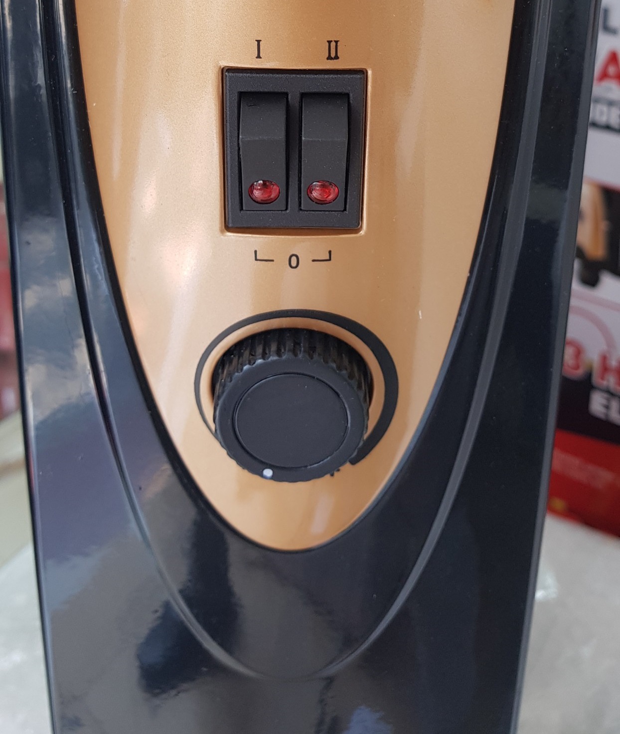 Máy sưởi dầu Saiko CDN-RY2000-13AT - 13 Thanh