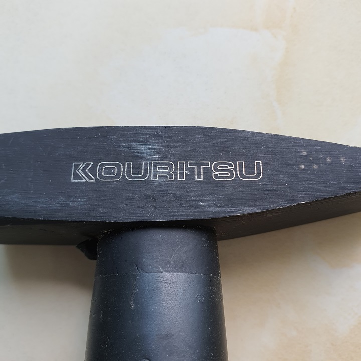 Búa cơ khí Nhật Bản Kouritsu cán gỗ 1000 gr