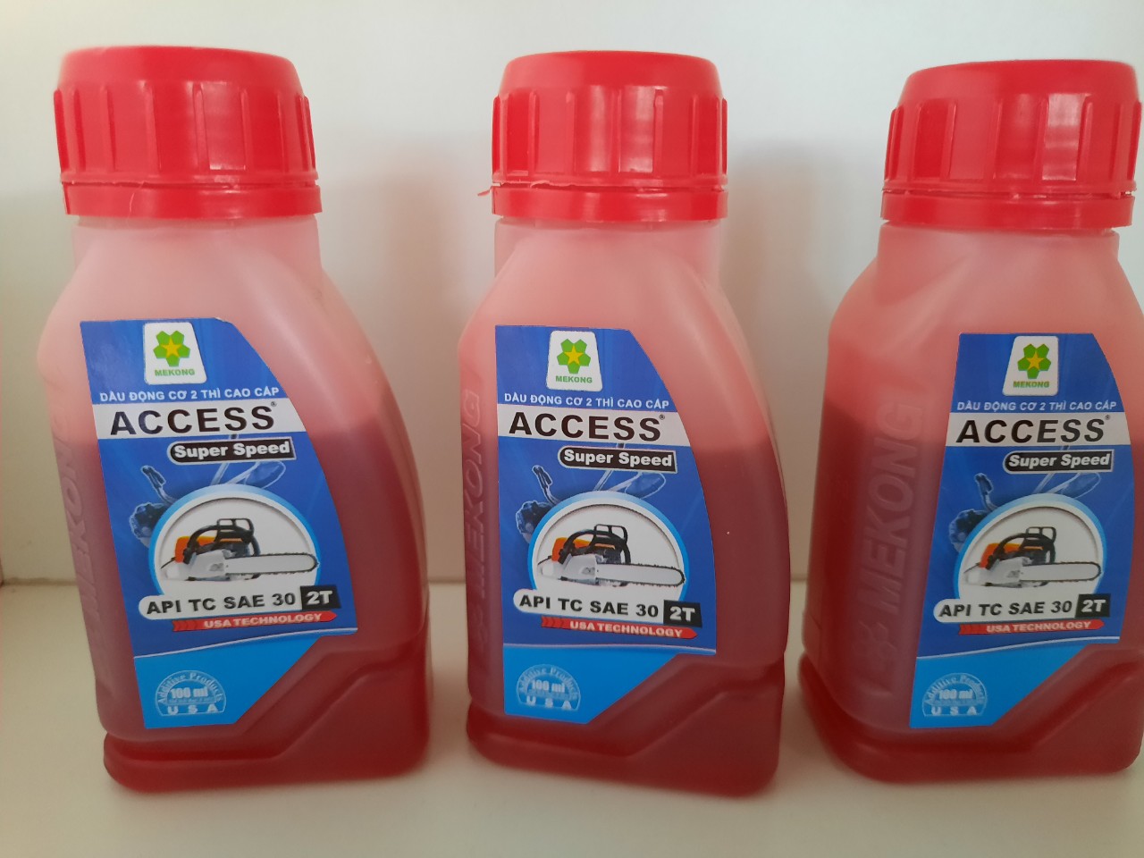 Top 3 bottles of 2 stroke super speed -TC (motorcycle 2 T: Suzuki sport 120, Suzuki Stinger 120, Yaza z125, honda Nova dash 125 & grass trimmer)-Red Oil-100ml bottle, super promotion, Jun oil, ultra-shock combo