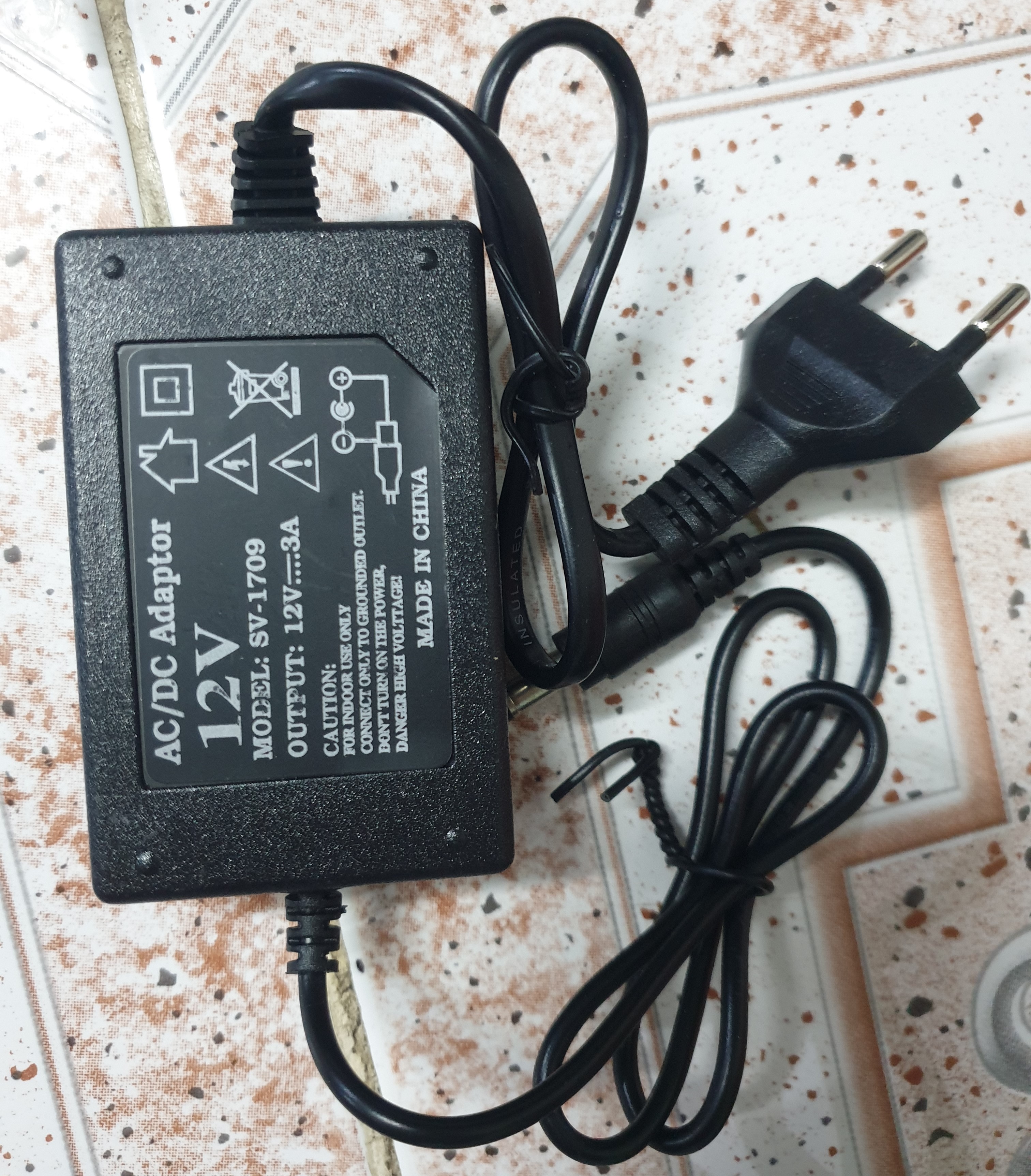 Nguồn 12V [ 2A - 3A - 5A ] loại tốt (Nhựa) Sony 5A