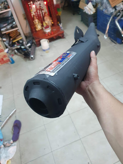 pô UMA spark móc dành cho exciter 2010 4s