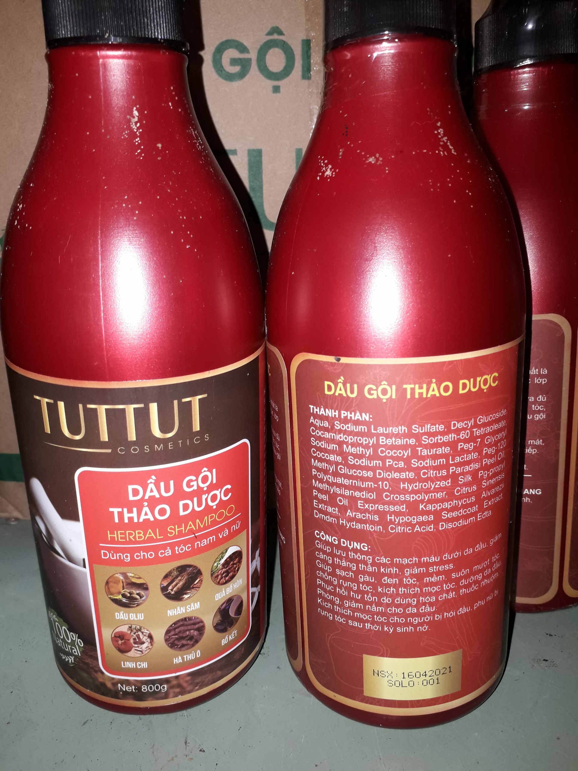 DẦU GỘI THẢO DƯỢC TUTTUT 800G