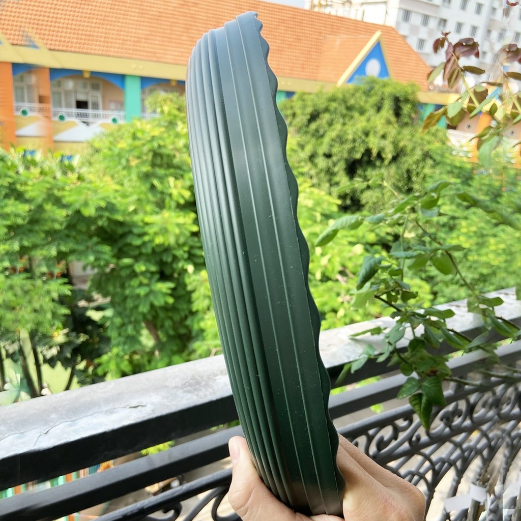 đĩa nhựa chậu Monrovia TQ