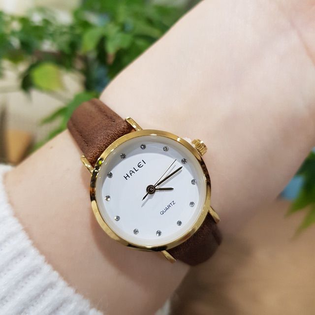 Đồng hồ nữ dây da halei chống nước