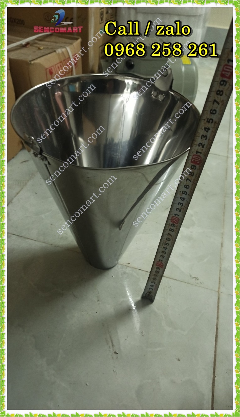 phễu cắt tiết gà vịt