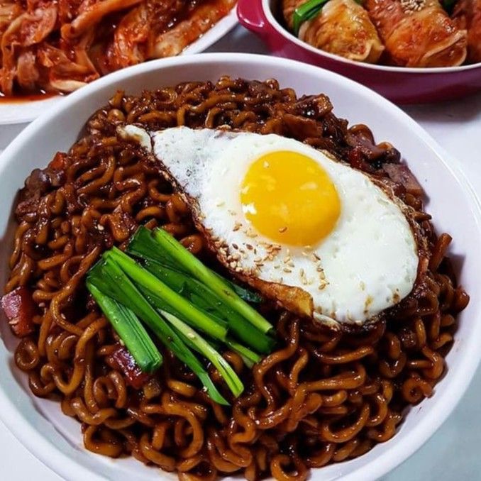 Mì Tương Đen Bắc Kinh Ottogi (5 Gói)