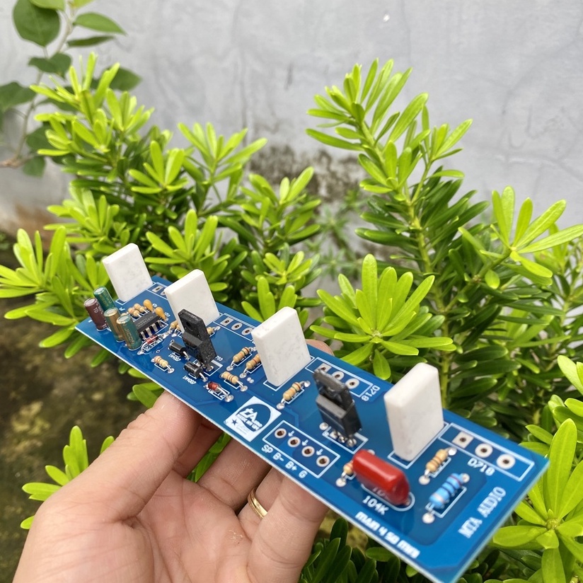 Mạch công suất 4 sò mono 300W